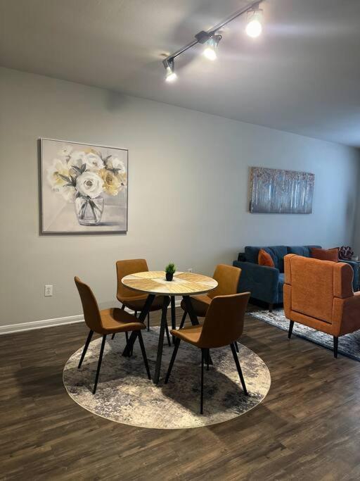 Devine Livings At Hermann Park Apartment Houston Exterior foto